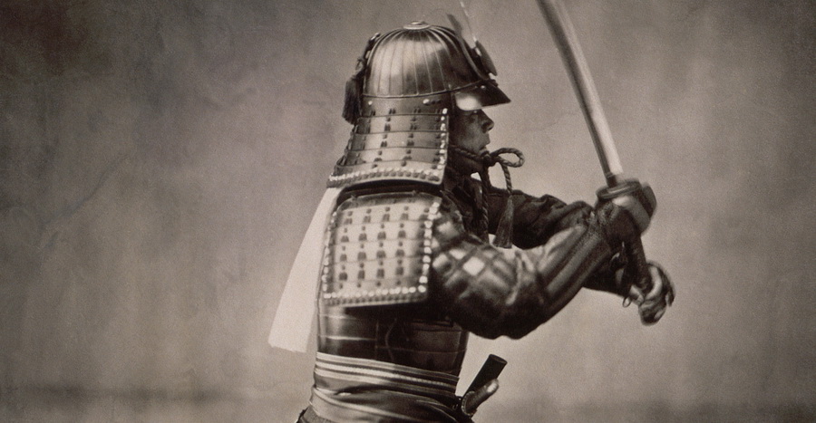 samurai-brandishing-sword-P